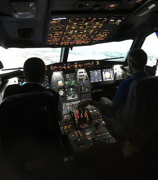 Fotografía de la actividad o instalaciones del operador — FlySim-NG 3