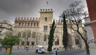 Exterior de la Lonja de la Seda y el Consulado del Mar de Valencia